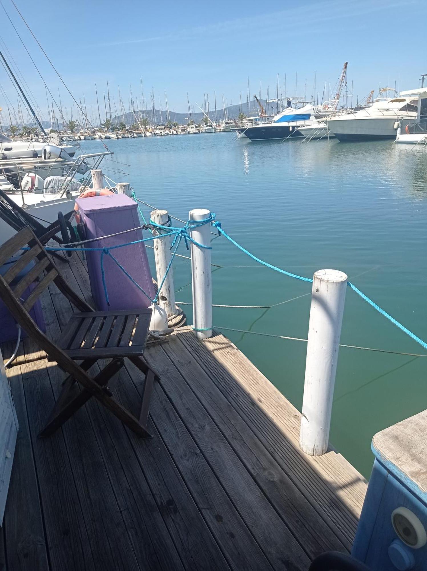 Houseboat Bluseadream Alghero Botel *