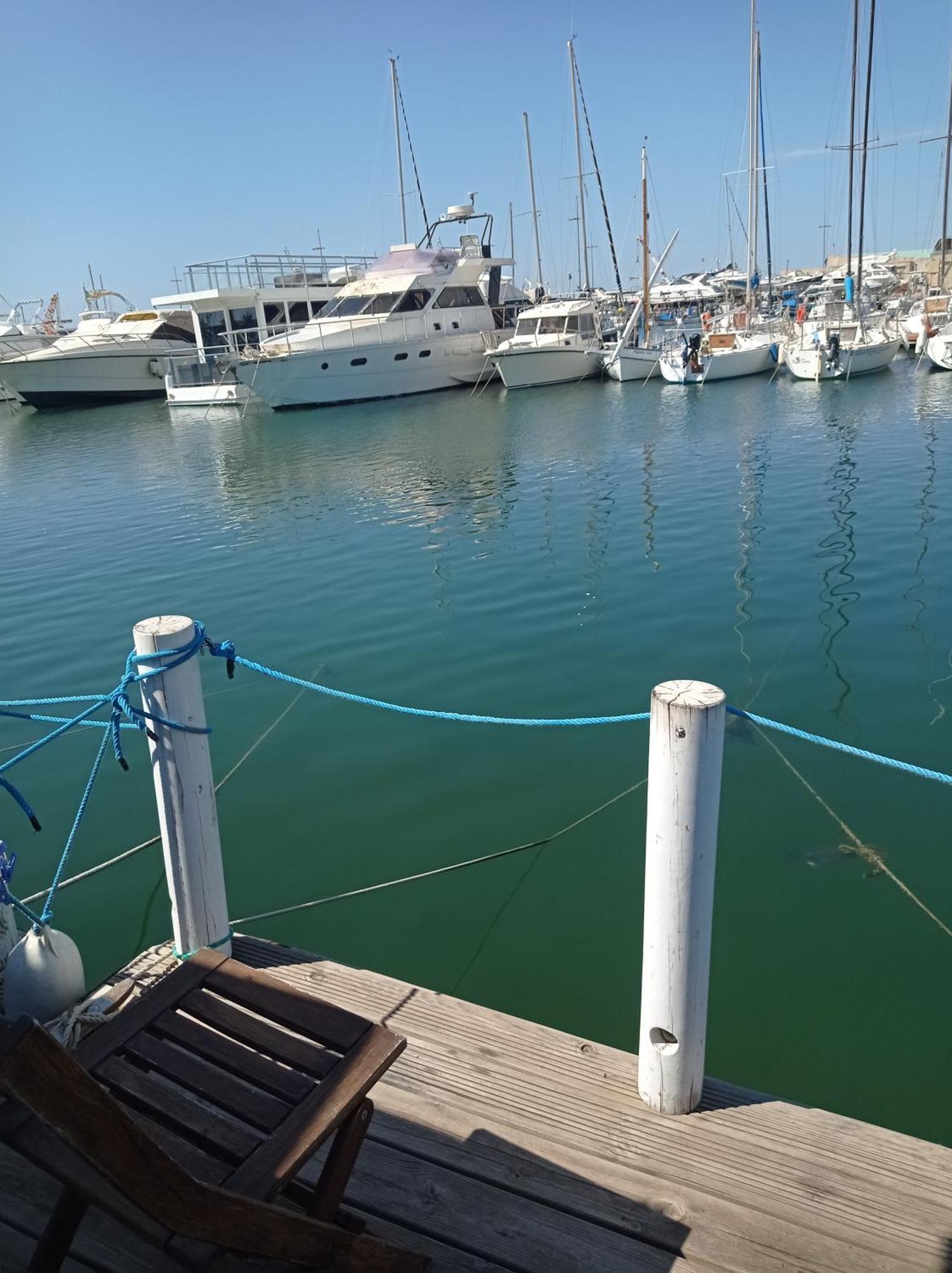 Botel Houseboat Bluseadream Alghero *